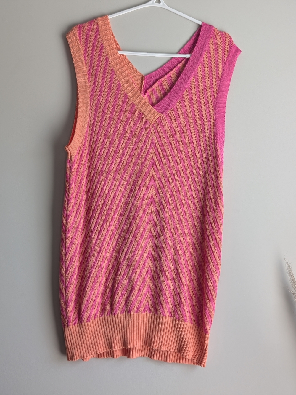Pink & Peach V-Neck Knit Sweater Vest